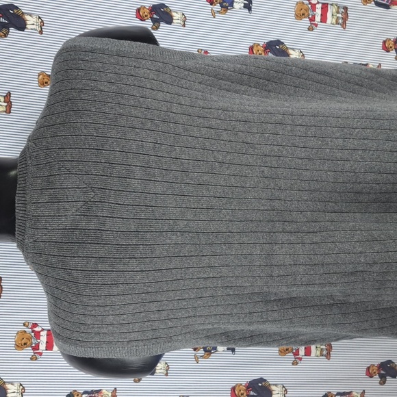 Tommy Hilfiger ribbed LG casual dark gray preppy cotton v-neck sweater vest - Picture 3 of 7